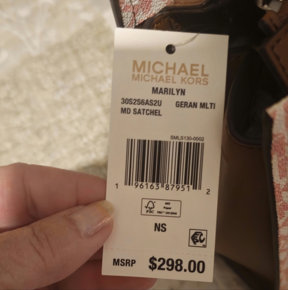 Michael Kors Marilyn Geranium Med Satchel And Wallet NWT - Picture 3 of 7